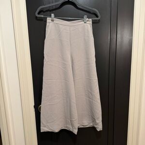 $2/35 PROMO ❤️ Wilfred cropped wide leg pants in beige/grey size 2